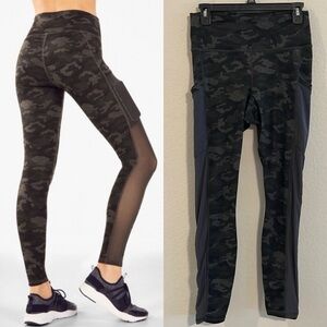 Fabletics Women’s Power Hold Leggings Medium Green Camo On The Go High Waist